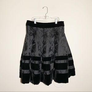 VINTAGE BADGLEY MISCHKA Pleated Velvet Midi Skirt